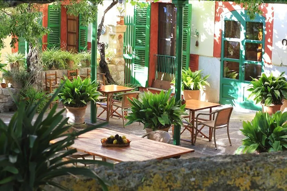 Agroturismo Sa Rota Den Palerm Lloret de Vistalegre Spain