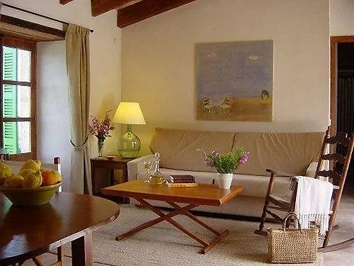 Agroturismo Sa Rota Den Palerm Lloret de Vistalegre Spain